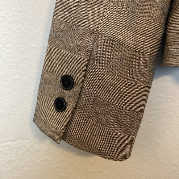 Tahari Arthur S Levine ASL Womens Sz 4 Grey Black Two Button Style Blazer Fitted - Picture 9 of 15